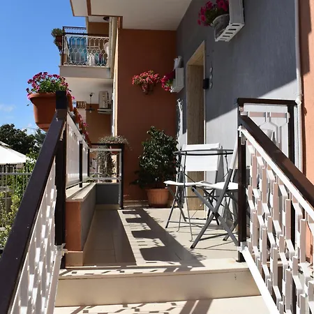 La Casa Di Maya & Cloe * בארי