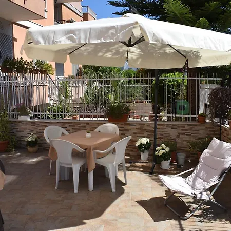 La Casa Di Maya & Cloe Tatil Evi Bari